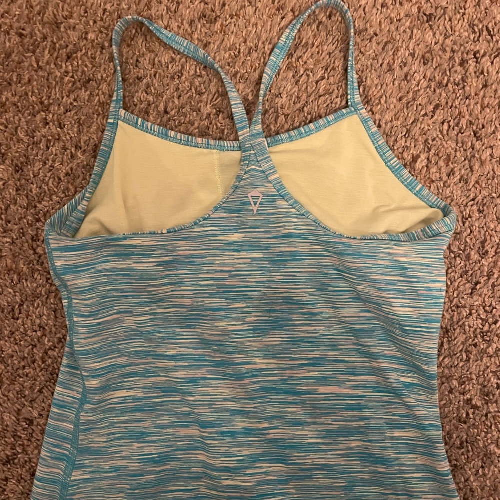 Ivivva limted out of store fitted tank top